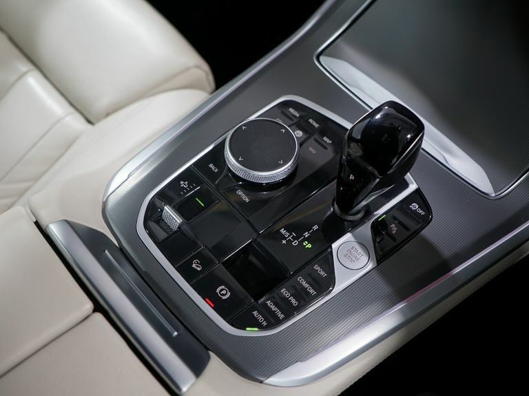 BMW X5 X5 M50i White #54