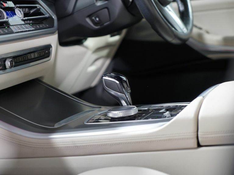 BMW X5 X5 M50i White #31