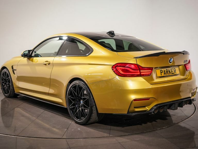 BMW M4 M4 Dct Competition Pack Yellow #4