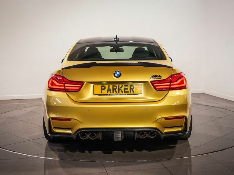 BMW M4 M4 Dct Competition Pack Yellow #5