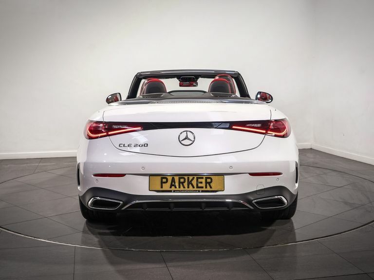 Mercedes-Benz CLE Class Cle 200 Amg Line 9G-tronic White #3