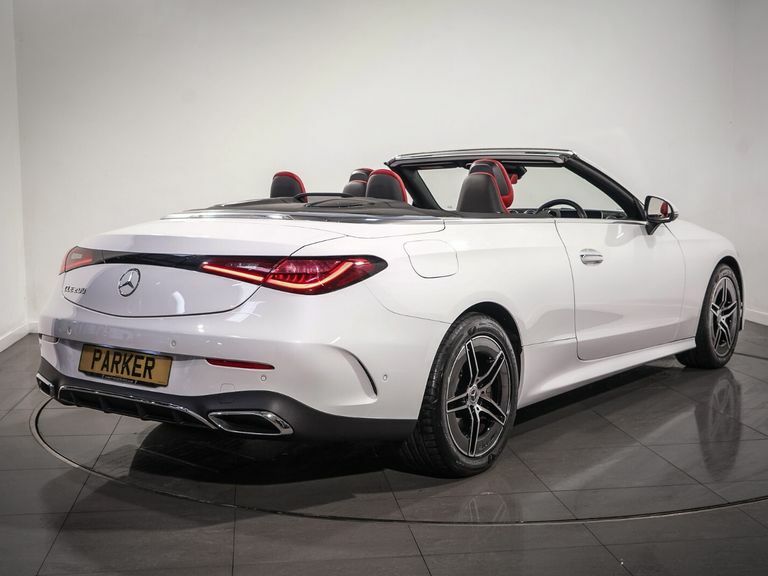 Mercedes-Benz CLE Class Cle 200 Amg Line 9G-tronic White #2