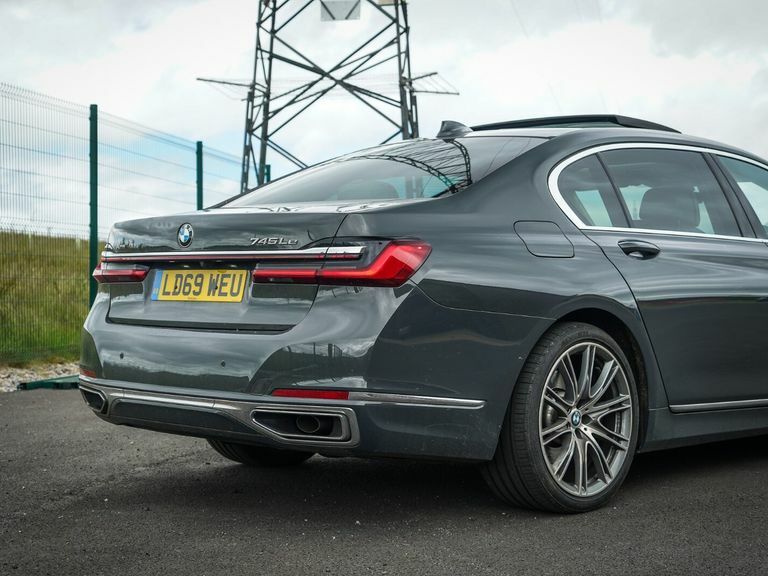 BMW 7 Series 745Le Xdrive Grey #6