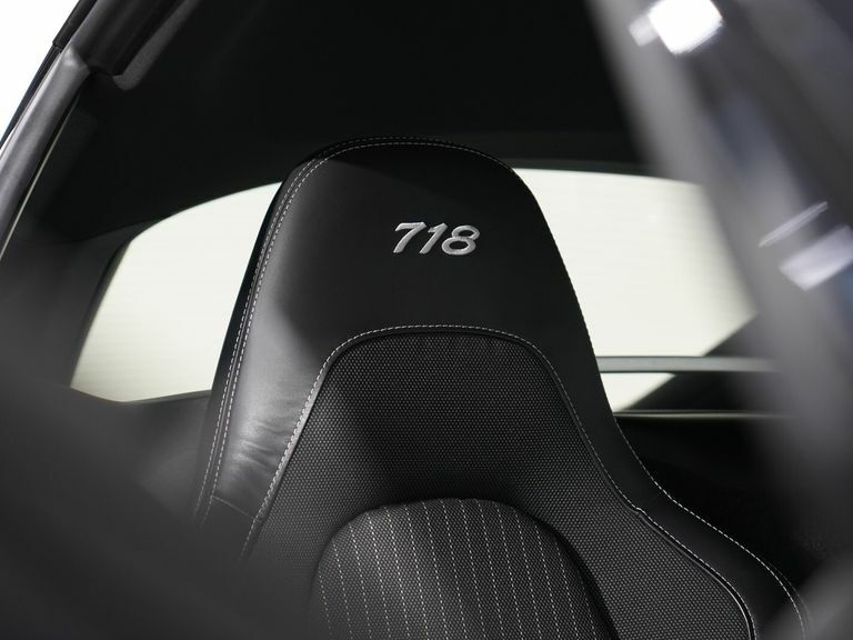Porsche Cayman 718 Cayman Red #19
