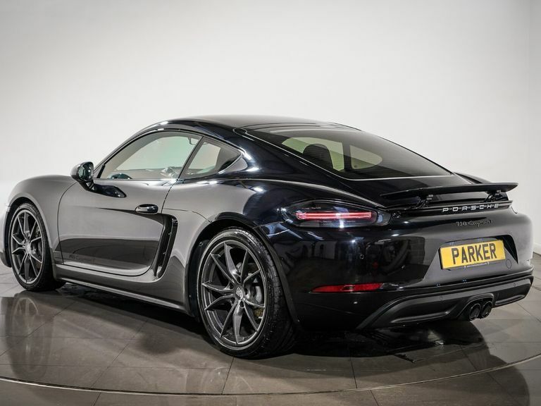 Porsche Cayman 2.0 T Pdk Black #4