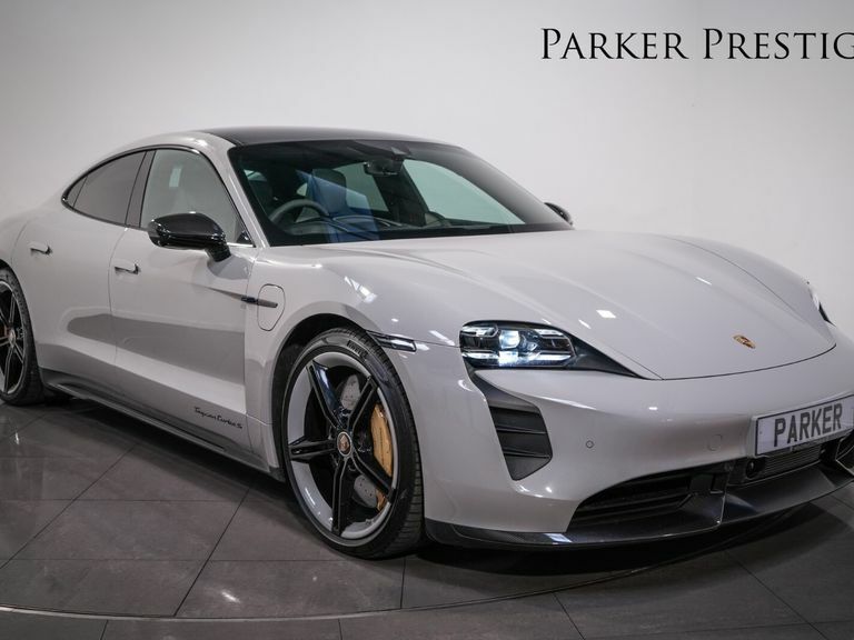 Porsche Taycan 560Kw Turbo S 93Kwh DF71FTT Grey