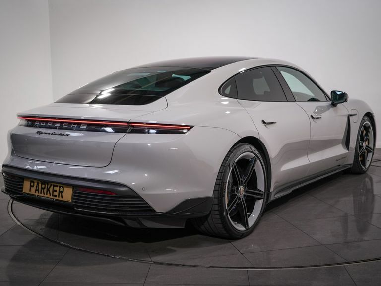 Porsche Taycan 560Kw Turbo S 93Kwh DF71FTT Grey #6