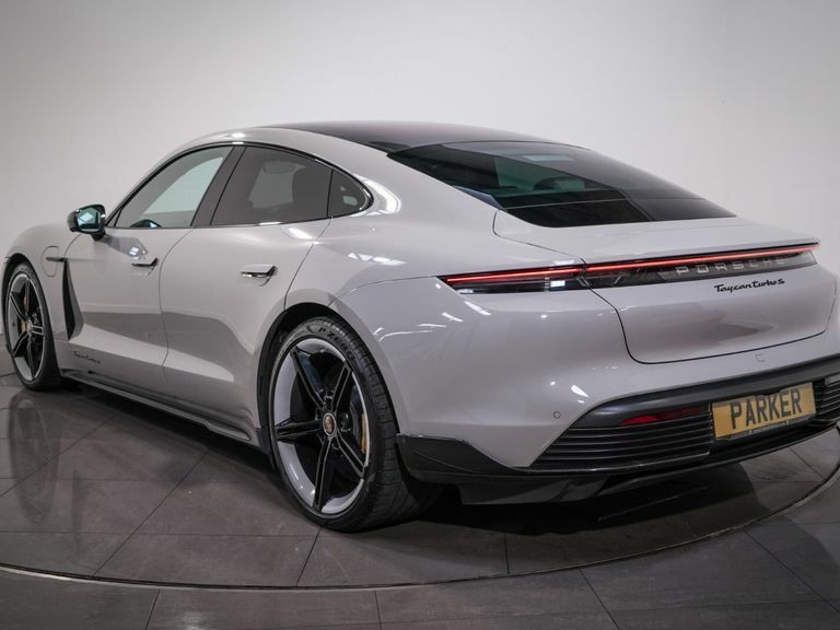 Porsche Taycan 560Kw Turbo S 93Kwh DF71FTT Grey #4