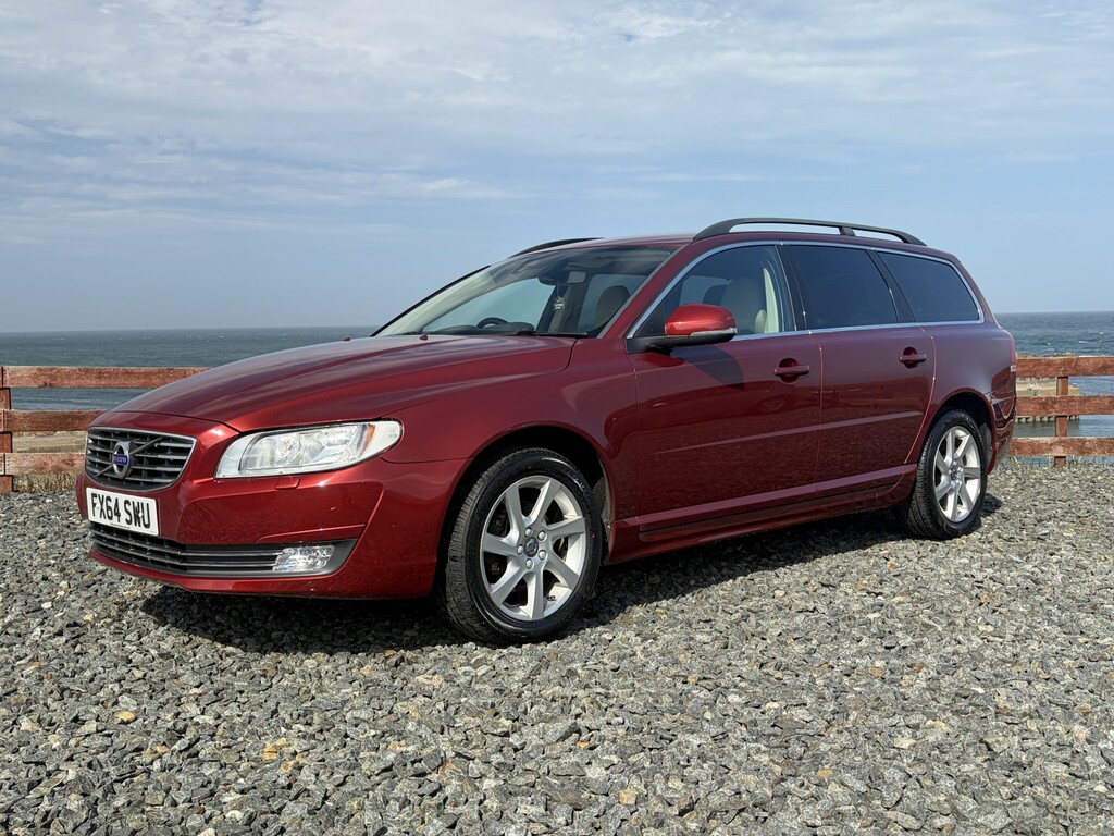 Volvo V70 Estate 2.0 D4 Se Nav 2014 Red