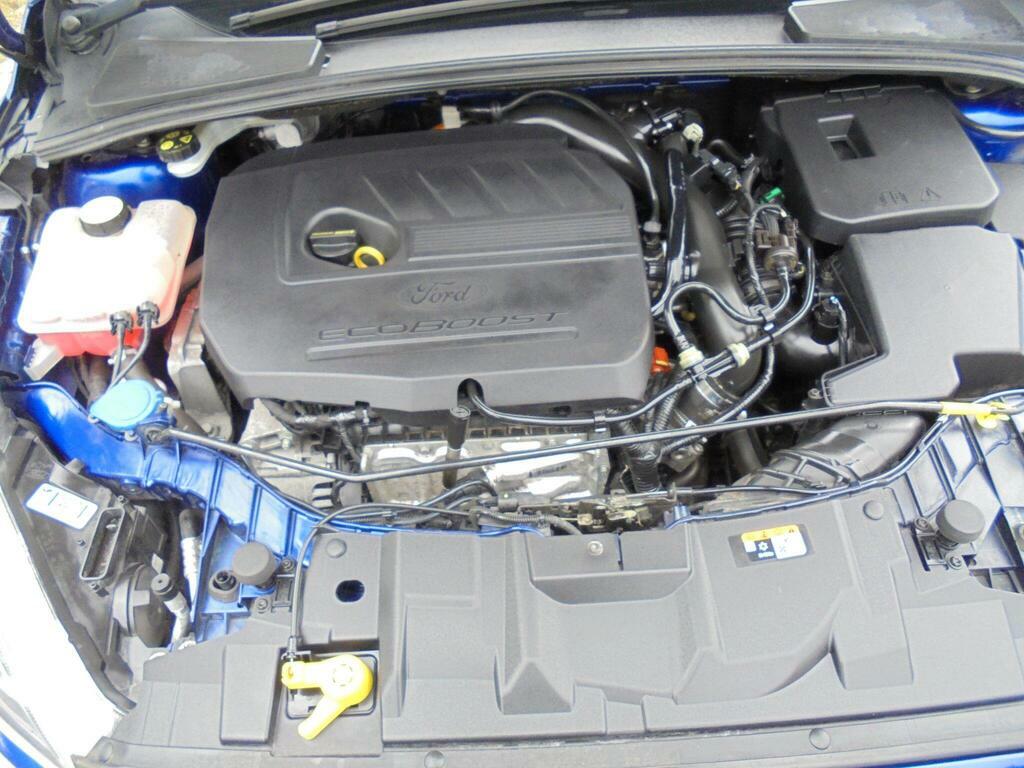 Ford Focus 1L Zetec S Ecoboost T Blue #9