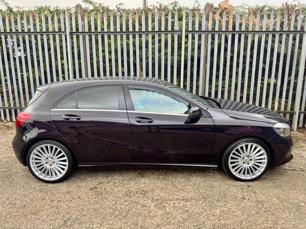 Mercedes-Benz A Class 1.5 A180d Sport Executive Euro 6 Ss BJ16GKA #2