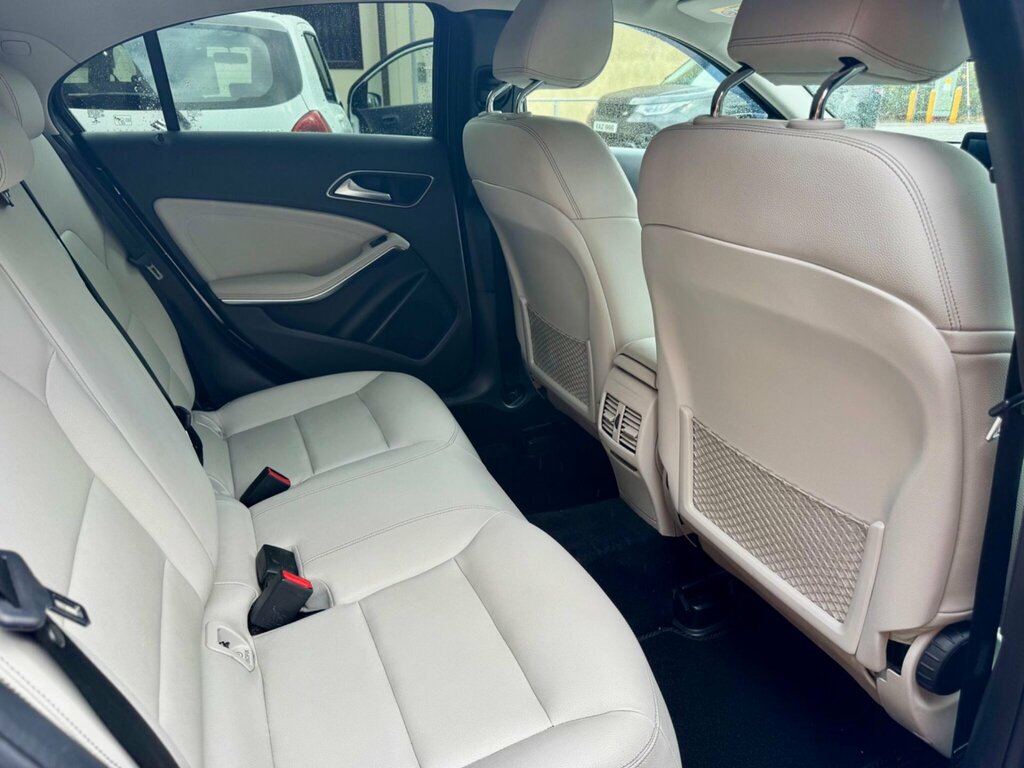 Mercedes-Benz A Class 1.5 A180d Sport Executive Euro 6 Ss BJ16GKA #5