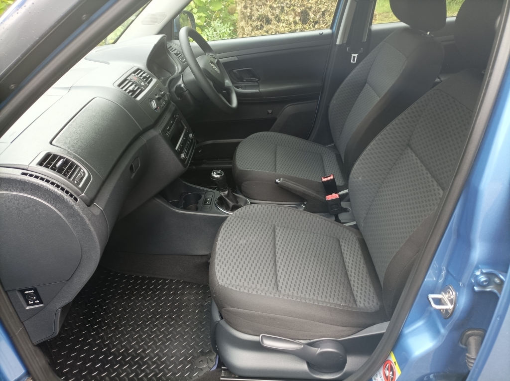 Skoda Fabia Hatchback 1.2 Se 201313 Blue #6