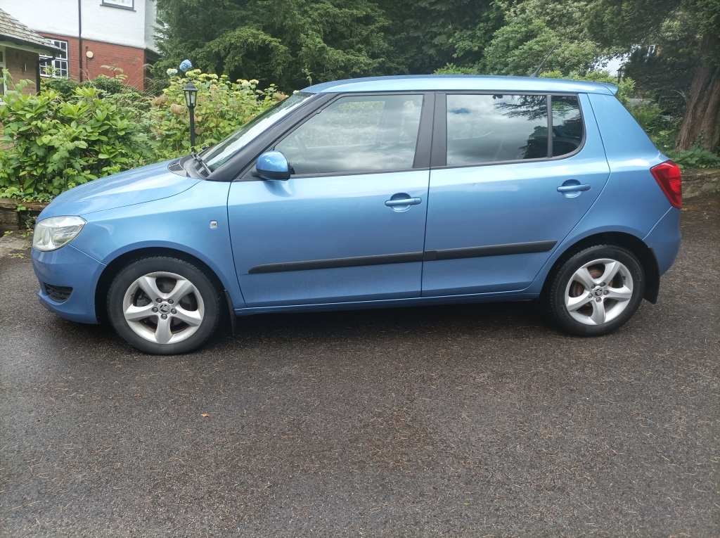 Skoda Fabia Hatchback 1.2 Se 201313 Blue #4