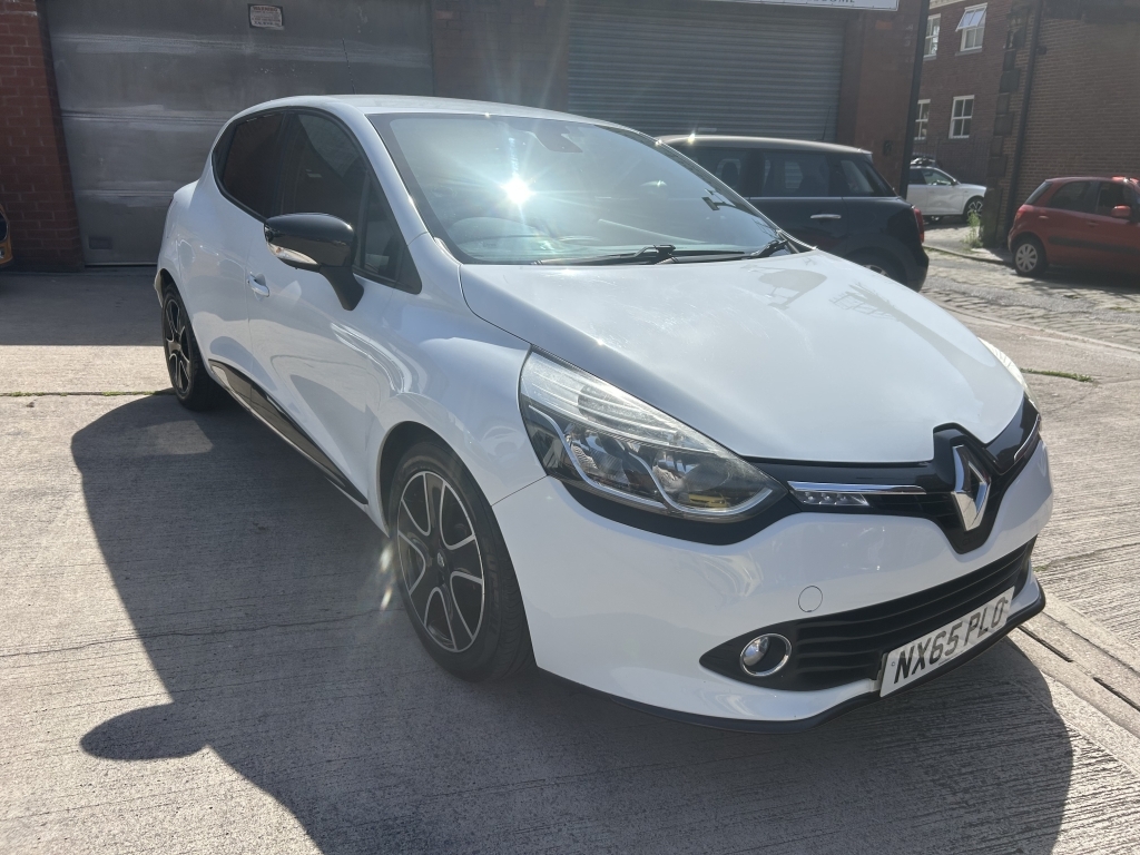 Renault Clio 0.9 Dynamique Nav White