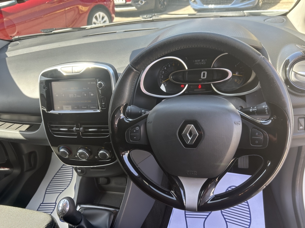 Renault Clio Hatchback 1.5 Dci Dynamique Medianav Euro 5 Ss Red #15
