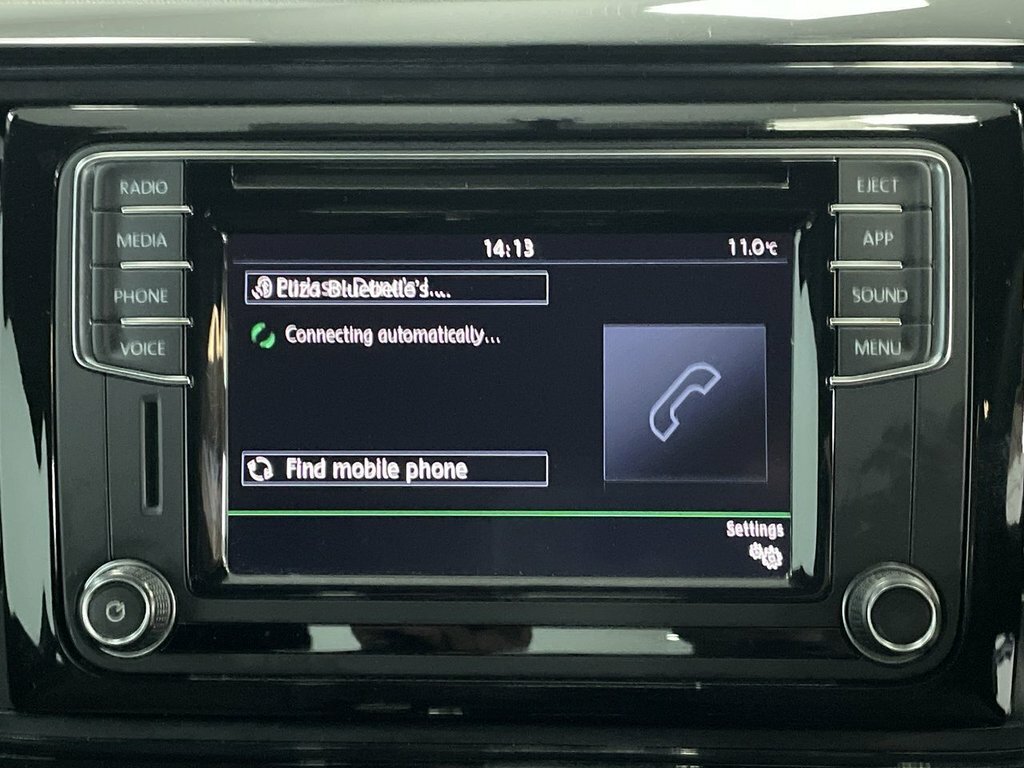 Volkswagen Beetle Beetle Design Tsi Bluemotion Technology S-a White #24