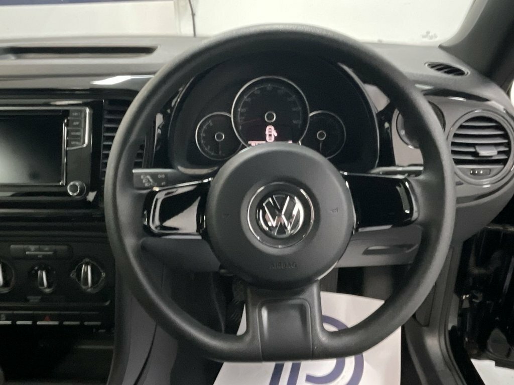 Volkswagen Beetle Beetle Design Tsi Bluemotion Technology S-a White #22