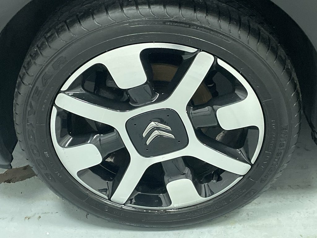 Citroen C4 Cactus Hatchback Bluehdi Grey #13