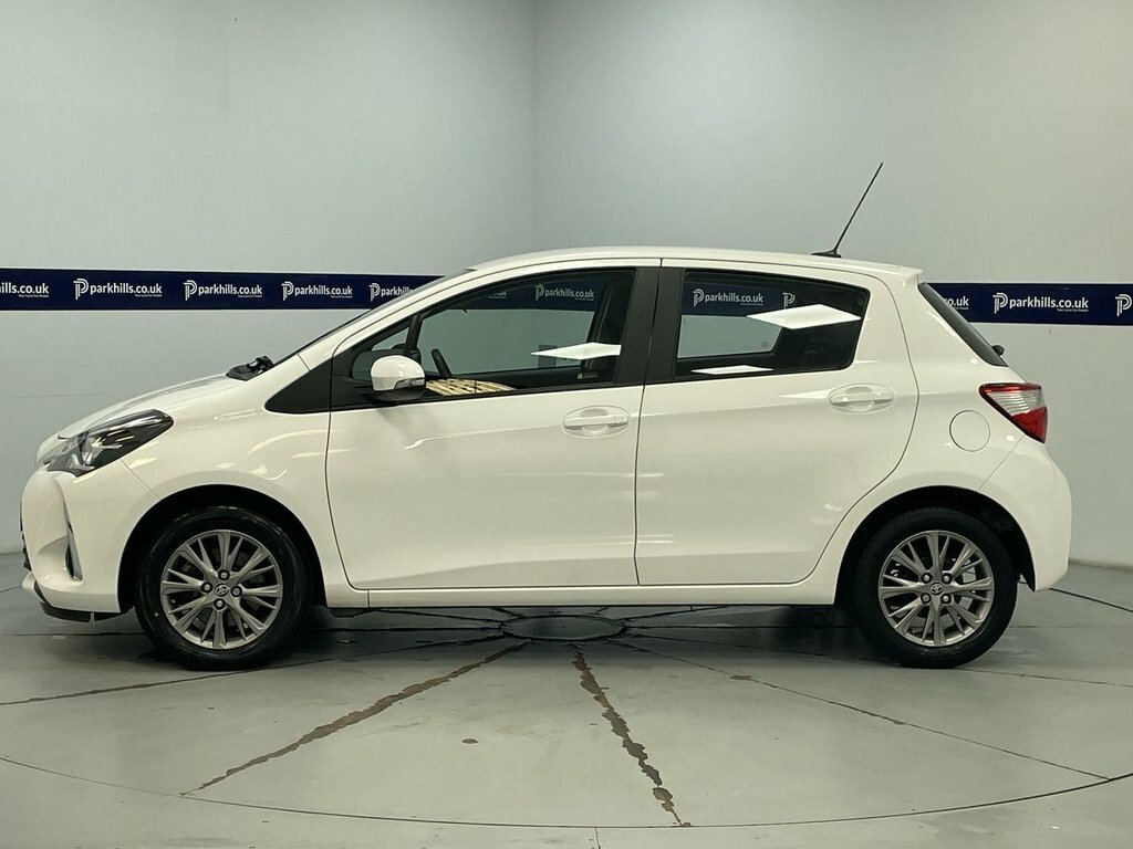 Toyota Yaris 1L Icon OY67HDN White #2