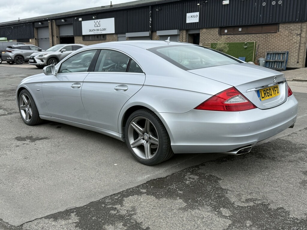 Mercedes-Benz CLS Saloon 3.0 Cls350 Cdi Grand Edition 2010 Silver #4