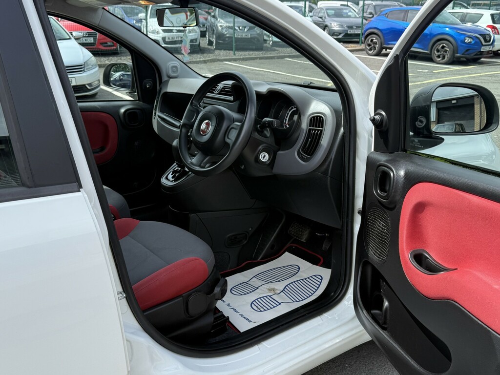 Fiat Panda Hatchback 0.9 Panda My Twinair 85 Bhp Dualogic Eas White #5