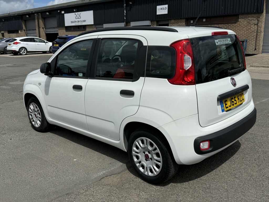 Fiat Panda Hatchback 0.9 Panda My Twinair 85 Bhp Dualogic Eas White #4
