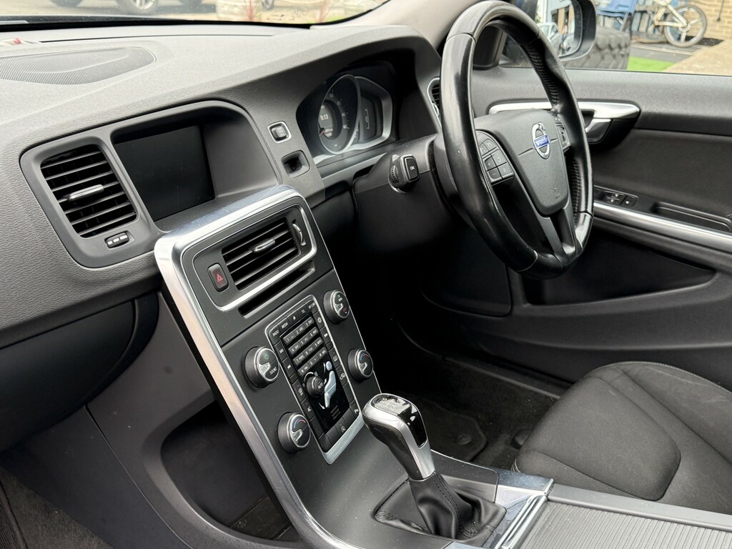 Volvo S60 2.0 D3 R-design 134 Bhp Grey #13