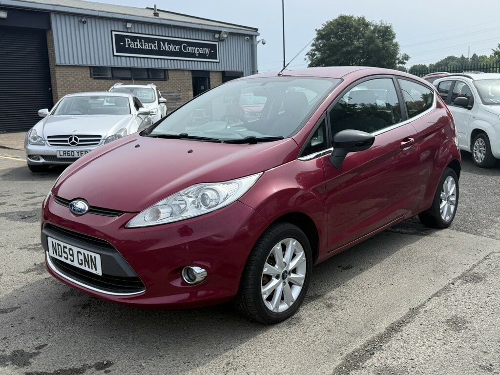 Ford Fiesta 1.3 Zetec Red