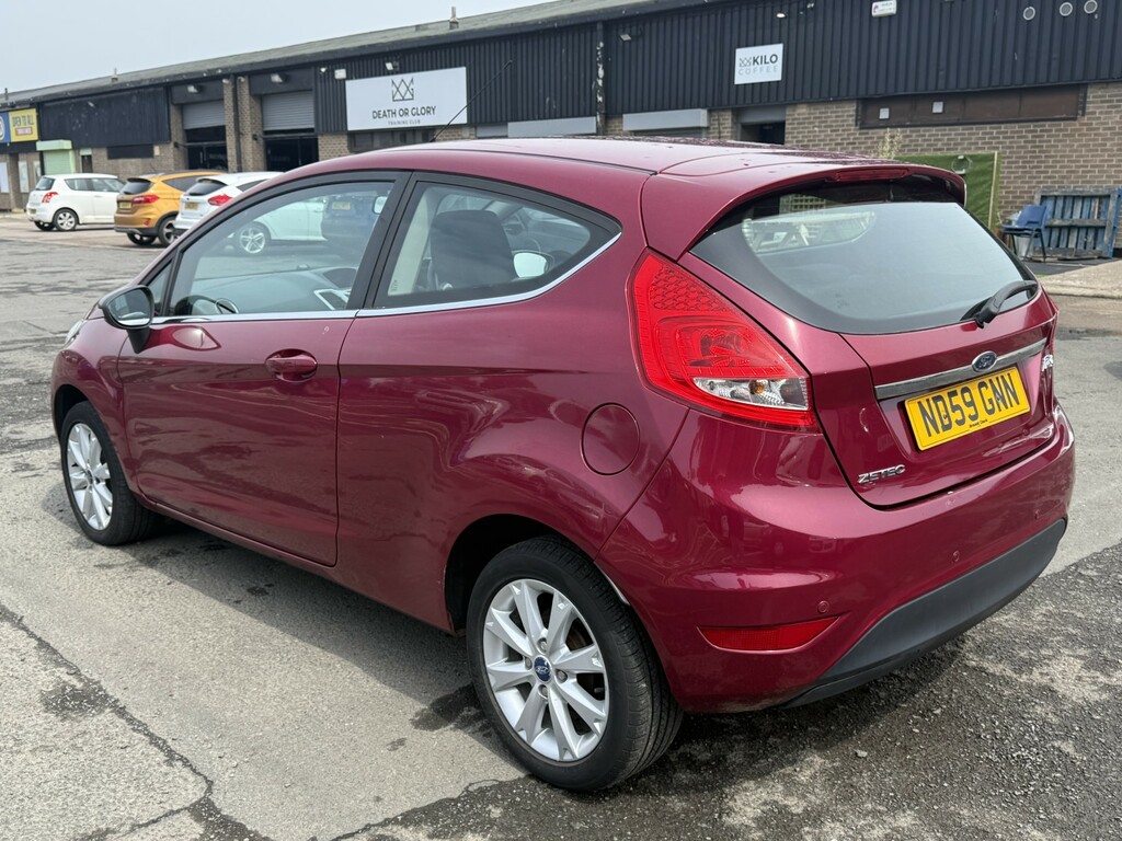 Ford Fiesta 1.3 Zetec Red #4