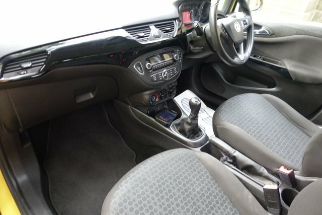 Vauxhall Corsa 1.2I Sting Hatchback Euro 6 70 VO16ZTK Yellow #4
