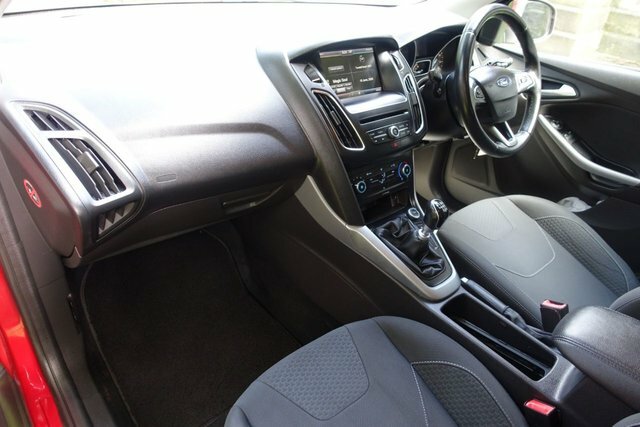 Ford Focus 1.5 Tdci 120 Zetec Blue #4