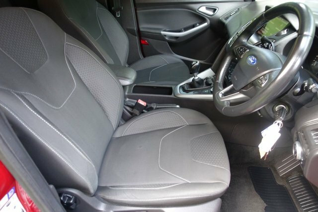 Ford Focus 1.5 Tdci 120 Zetec Blue #3