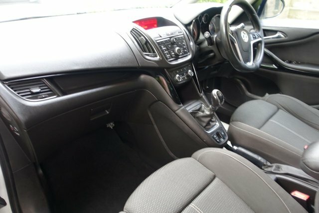 Vauxhall Zafira Tourer 2.0 Cdti Sri Mpv Euro 6 Ss 1 Blue #4