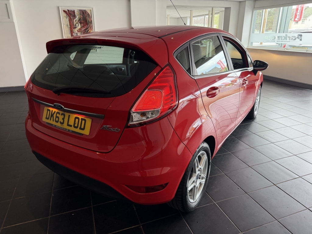 Ford Fiesta 1.0 Zetec 99 Bhp White #7