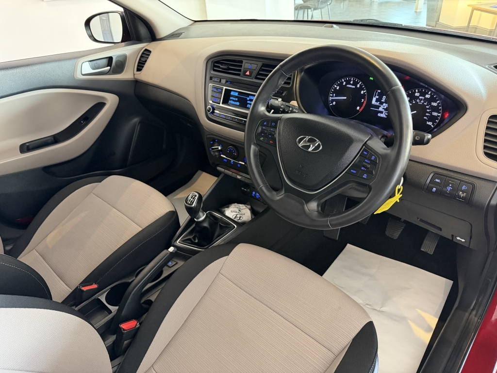 Hyundai I20 1.2 Se  #10