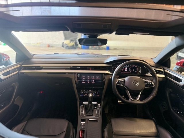 Volkswagen Arteon Hatchback Black #31