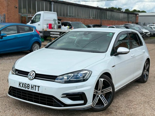 Volkswagen Golf Hatchback KX68HTT #5