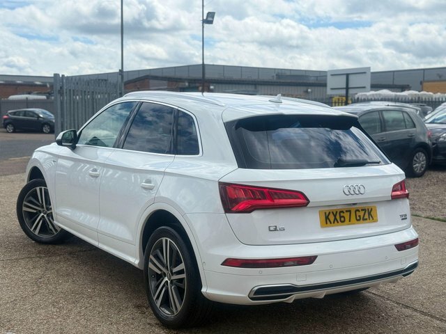 Audi Q5 Suv  #4