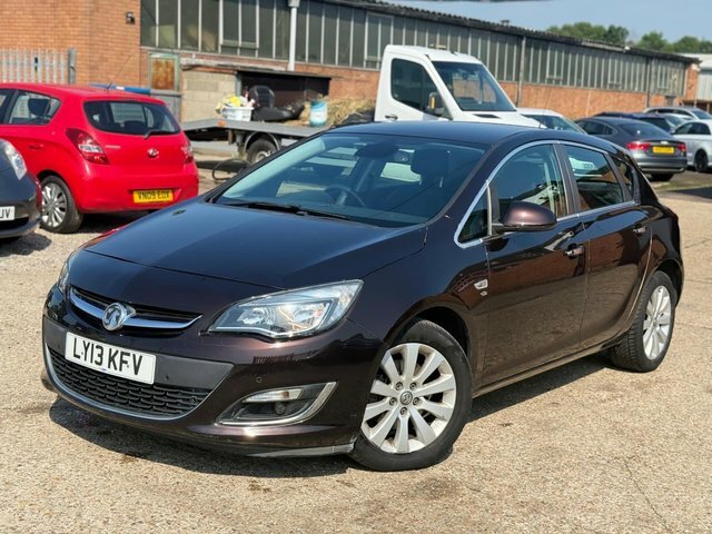 Vauxhall Astra Hatchback Brown #6