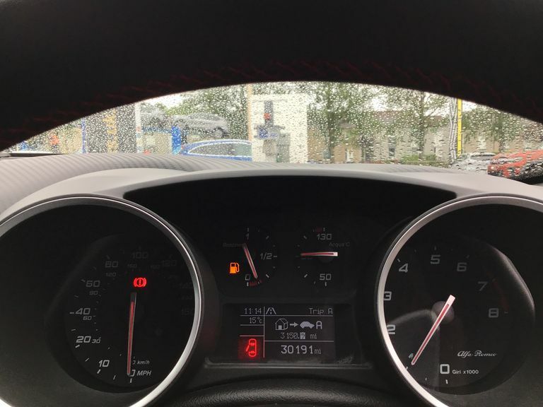 Alfa Romeo Giulietta Hatchback White #11
