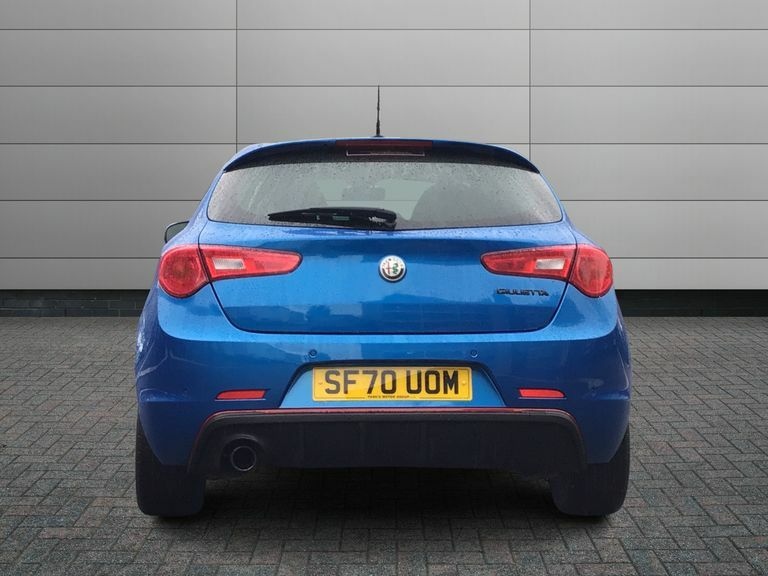 Alfa Romeo Giulietta Hatchback White #8