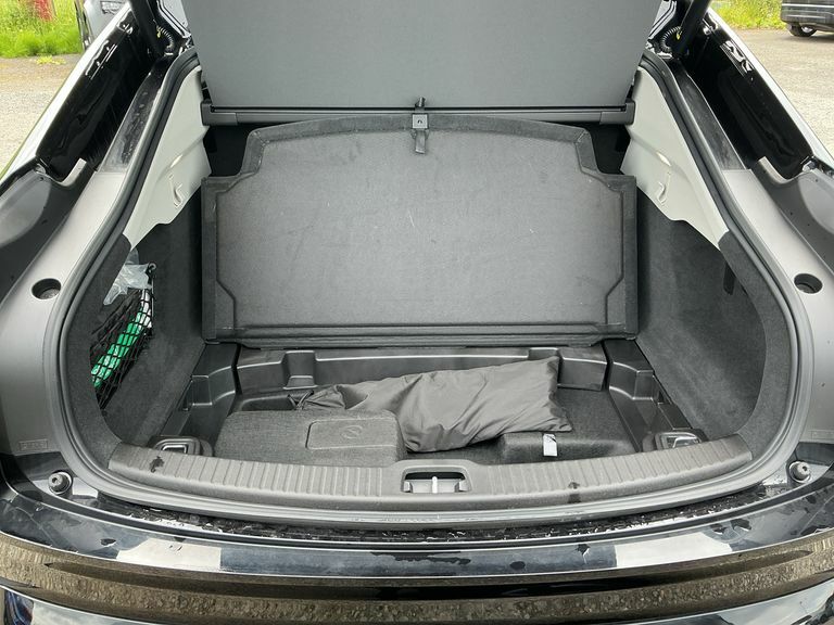 Volvo ES90 Plus, Single Motor Extended Range, Black #32