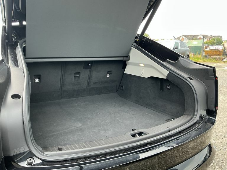 Volvo ES90 Plus, Single Motor Extended Range, Black #31