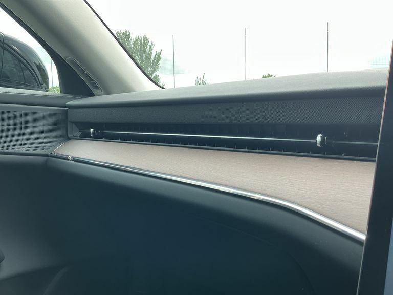 Volvo ES90 Plus, Single Motor Extended Range, Black #30