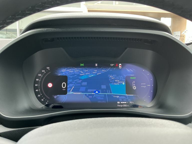 Volvo EX40 185Kw Extended Range Plus 78Kwh Black #17
