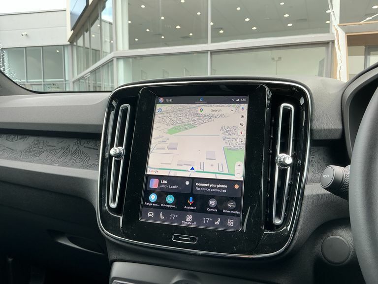 Volvo EX40 185Kw Extended Range Plus 78Kwh Black #21
