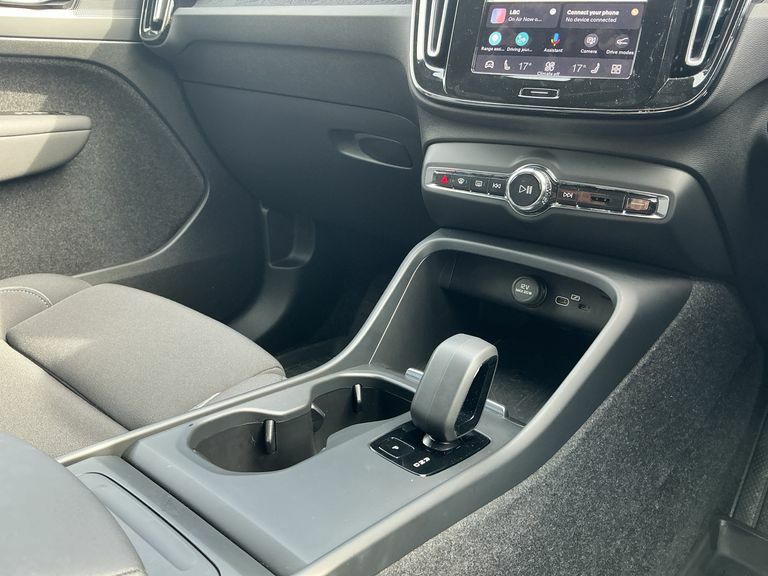 Volvo EX40 185Kw Extended Range Plus 78Kwh Black #12