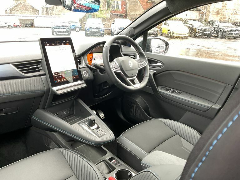 Renault Symbioz 1.6 E-tech Fhev 145 Iconic Esprit Alpine Grey #3