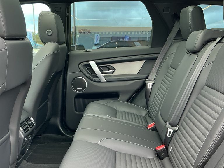 Land Rover Discovery Sport 2.0 D200 Dynamic Hse 7 Seat Blue #4